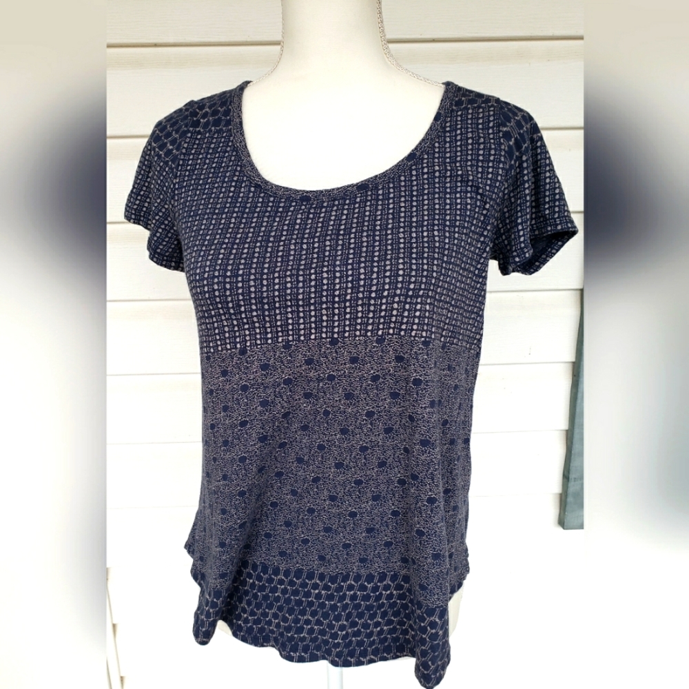 Lucky Brand Navy Blue Signature Style Top! - Picture 4 of 9